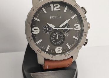 Nové hodinky FOSSIL - pánske kožené