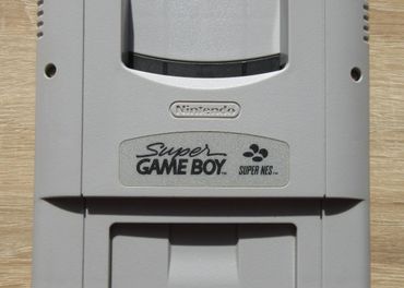 starý originálny cartridge Super Game Boy