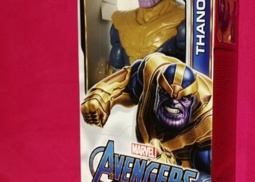 Figurka Avengers Thanos